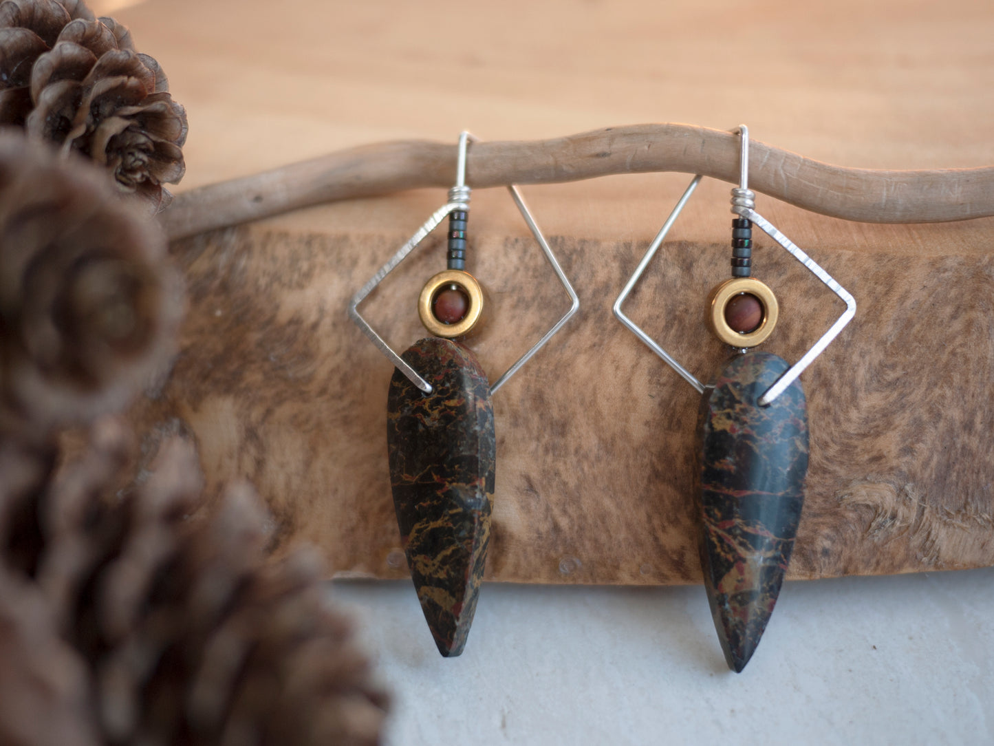 Dimond Motif Jasper Drop Earrings