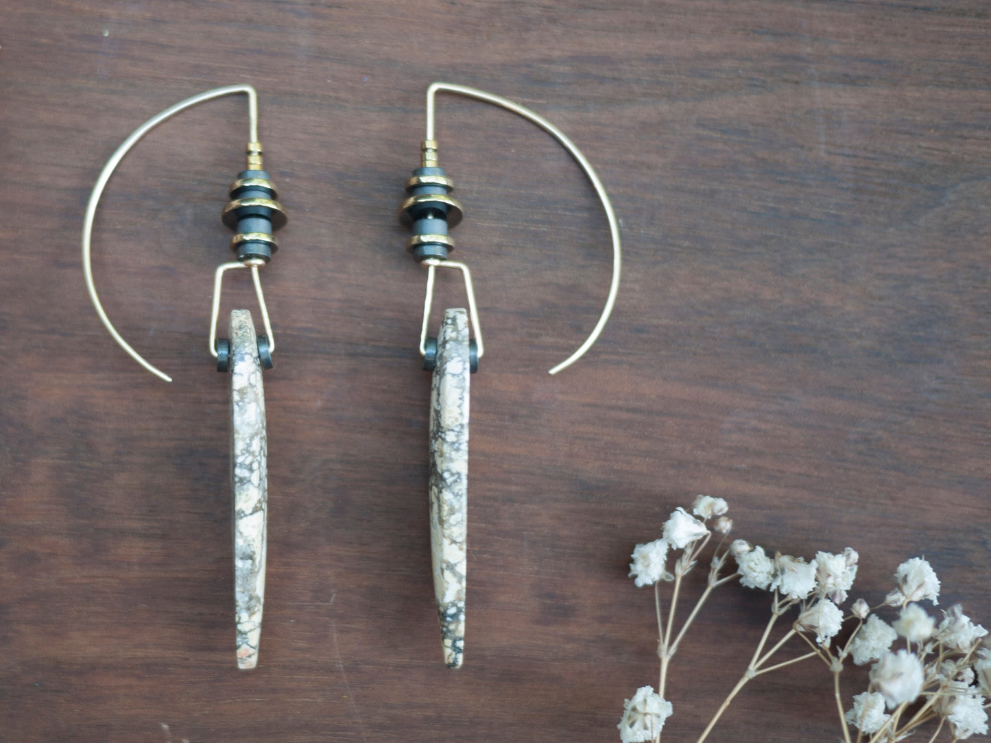 Magnesite Spear Earrings